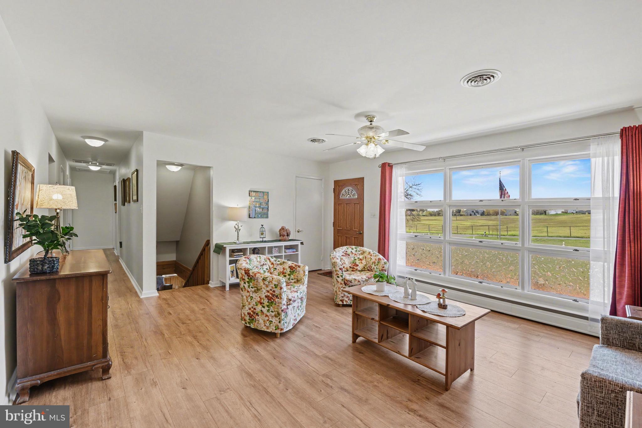 PERRY HALL MANOR - Residential