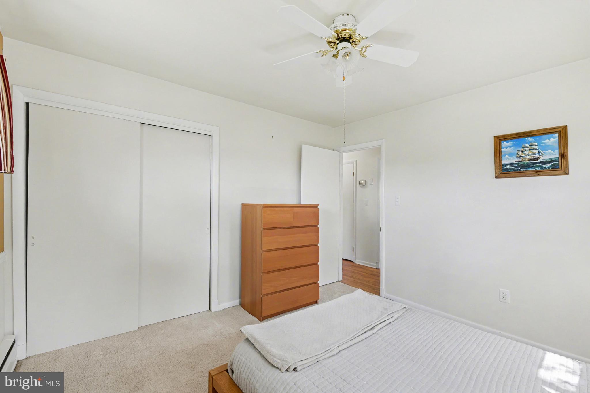 PERRY HALL MANOR - Residential