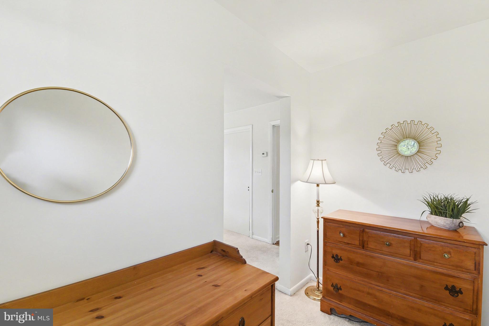 PERRY HALL MANOR - Residential