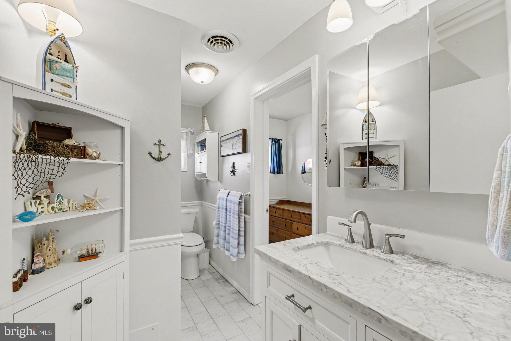 PERRY HALL MANOR - Residential