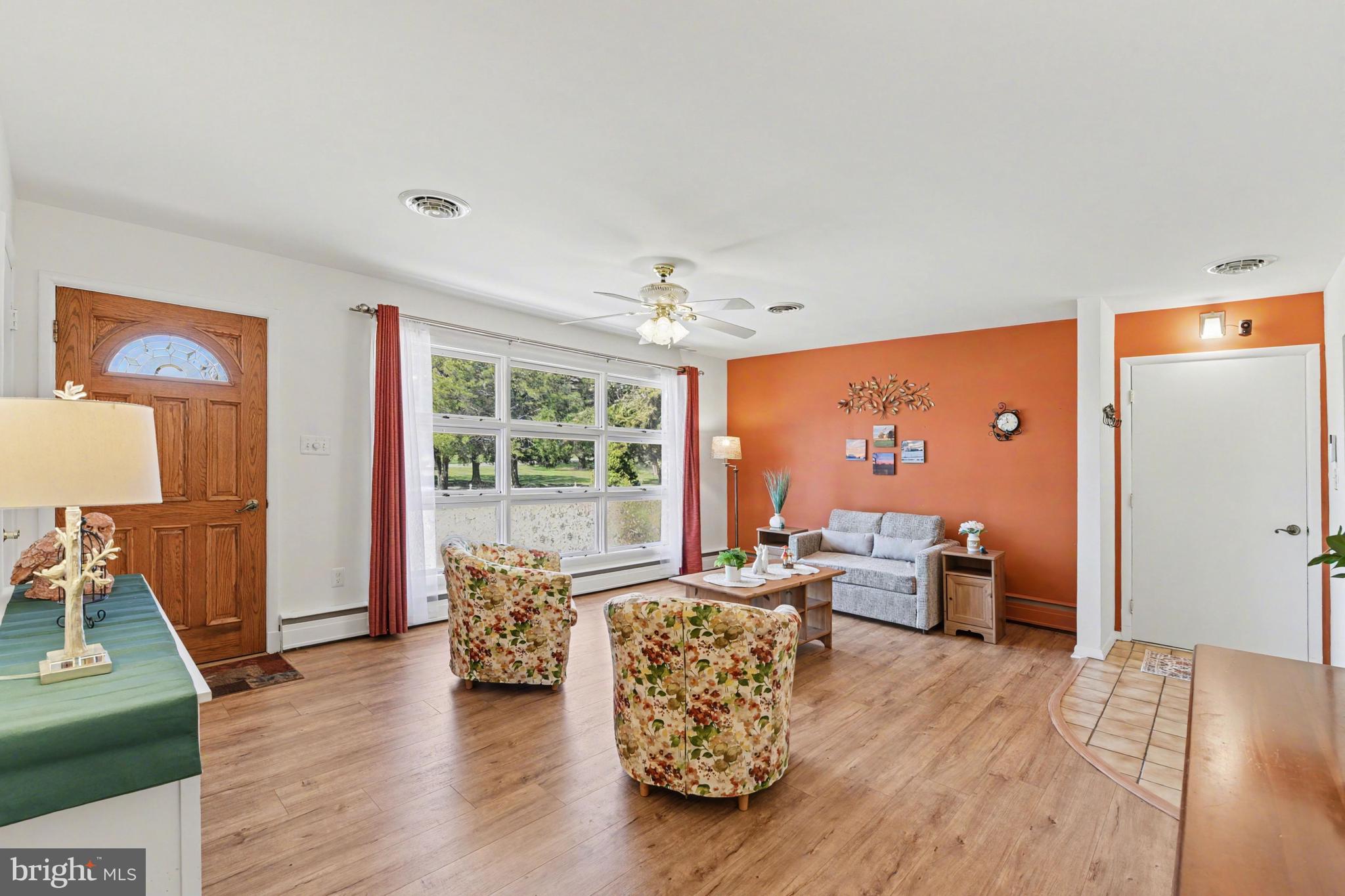 PERRY HALL MANOR - Residential