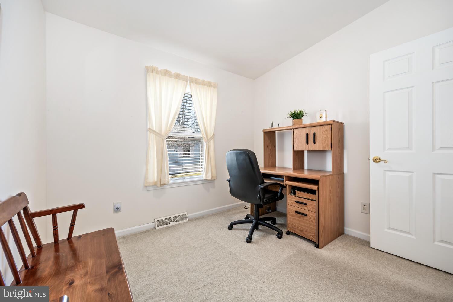 HYDE PARK - Residential