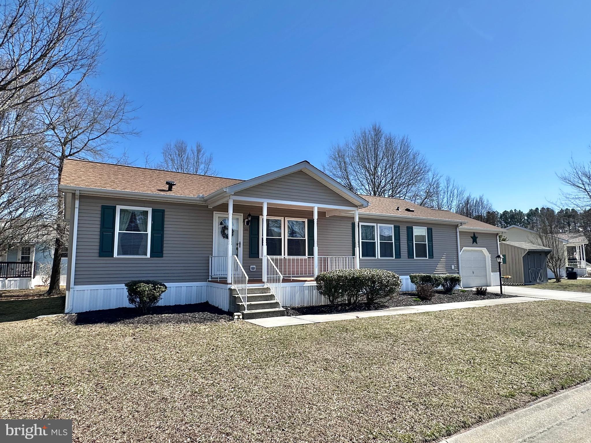 26 KENSINGTON DRIVE