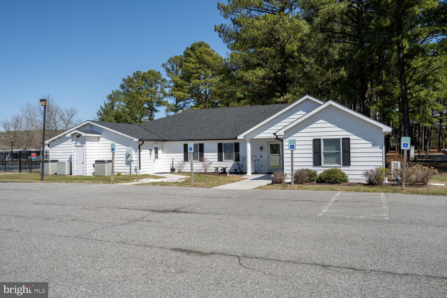 HYDE PARK - Residential