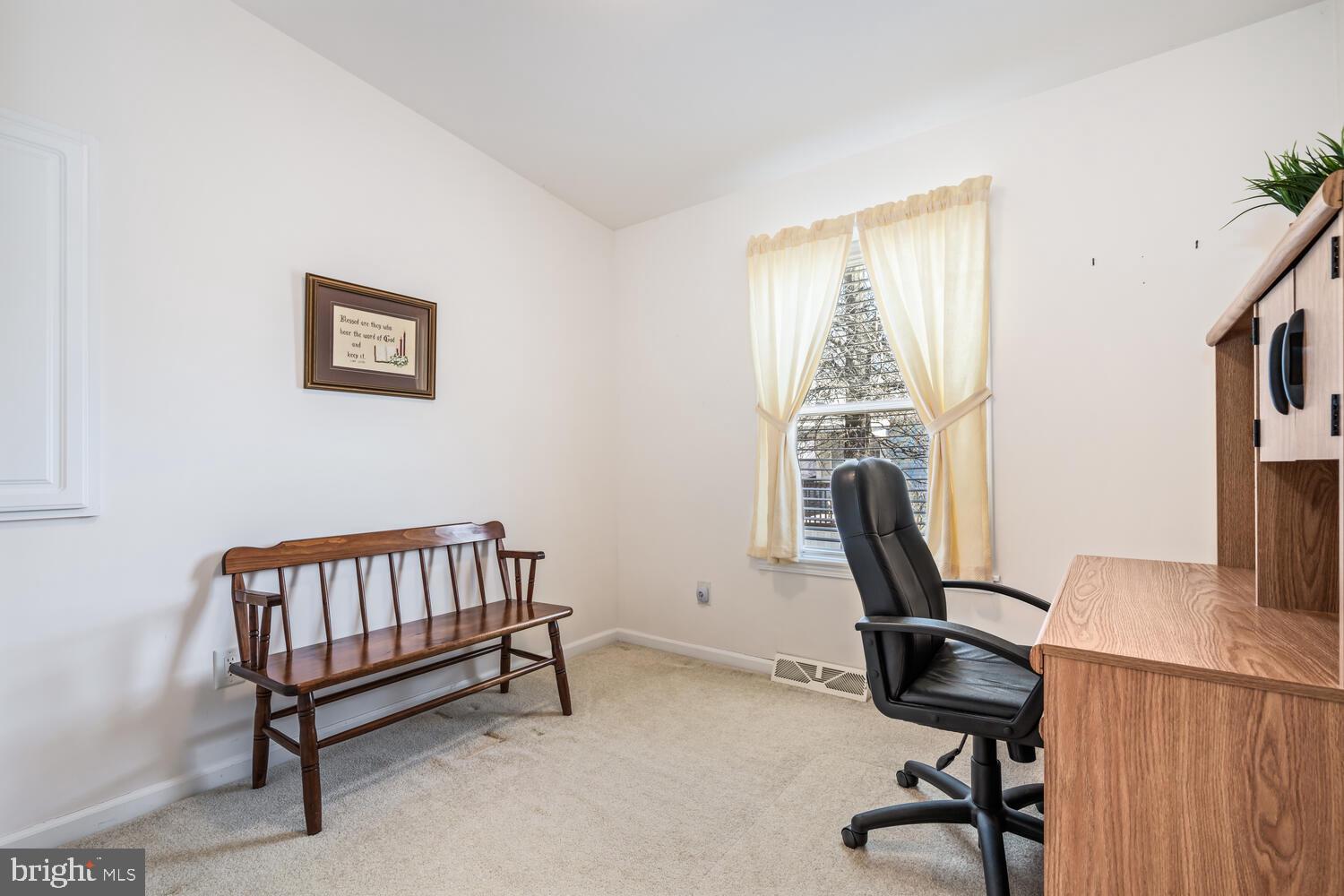 HYDE PARK - Residential