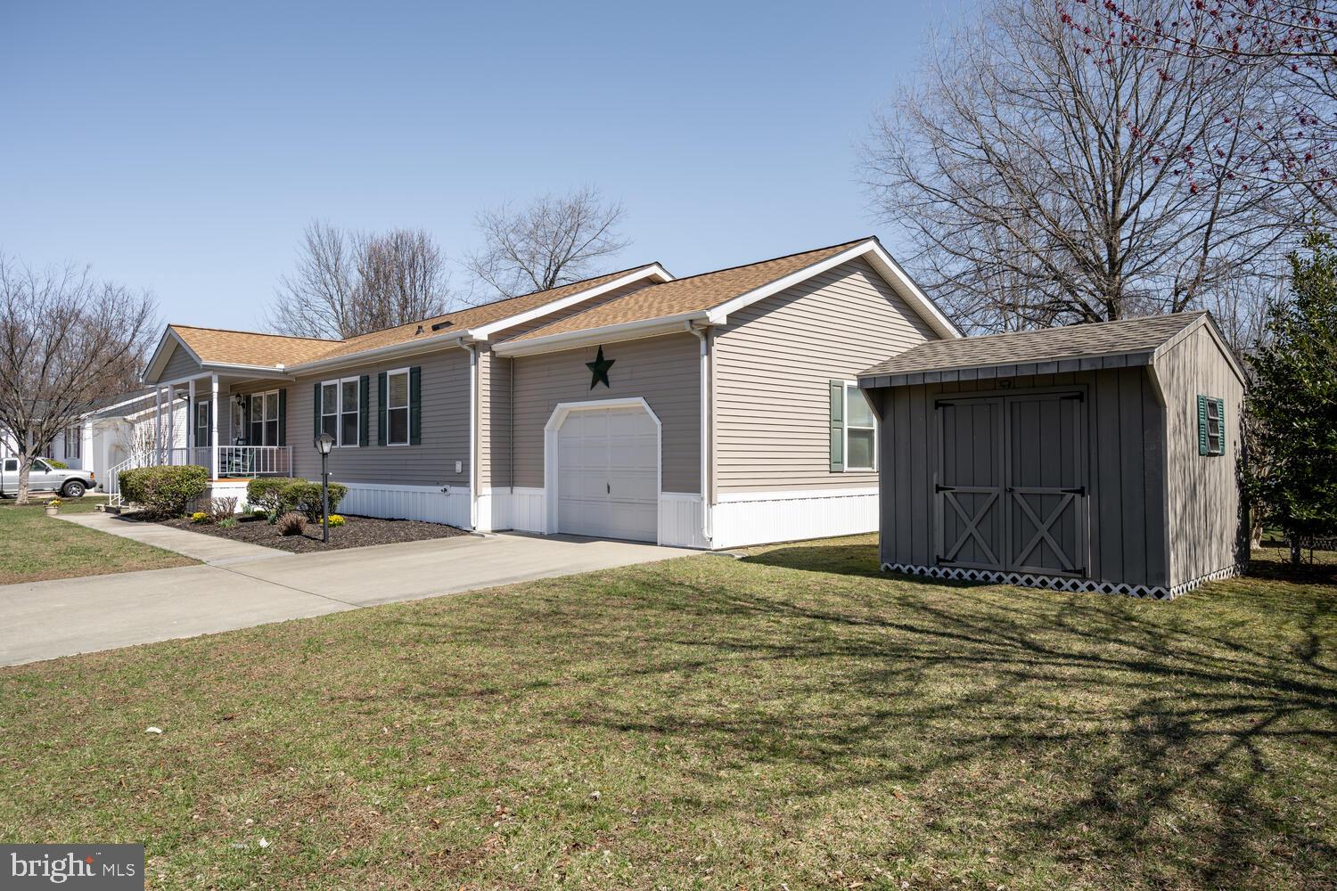 HYDE PARK - Residential