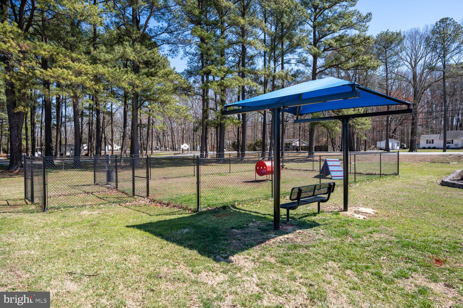 HYDE PARK - Residential