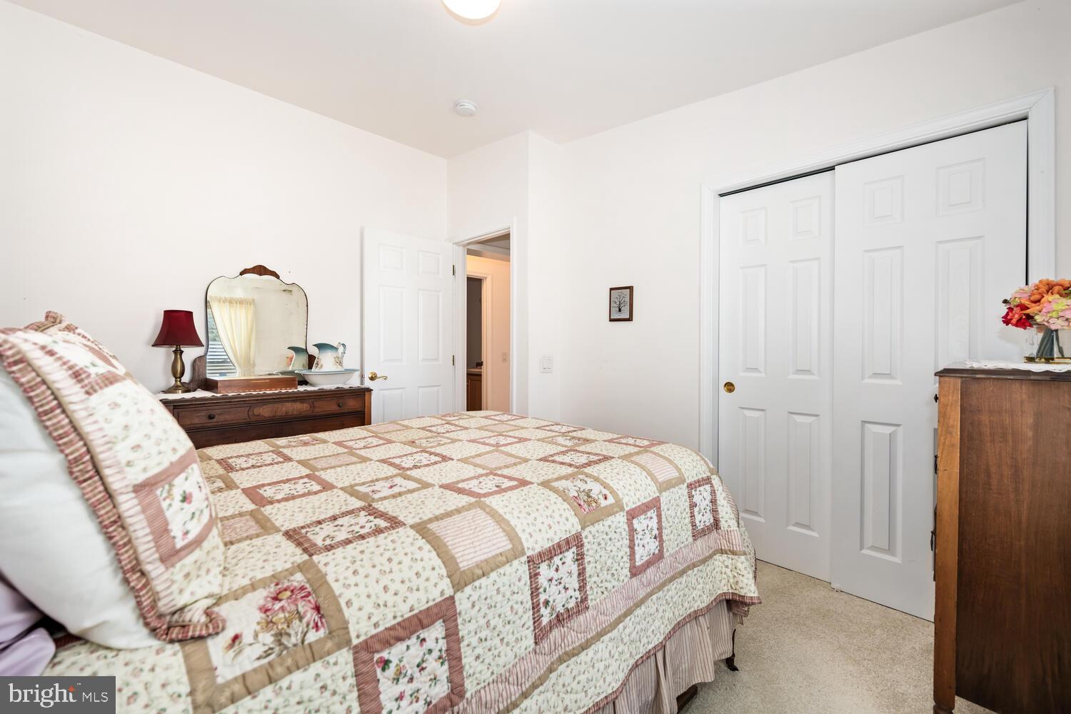 HYDE PARK - Residential