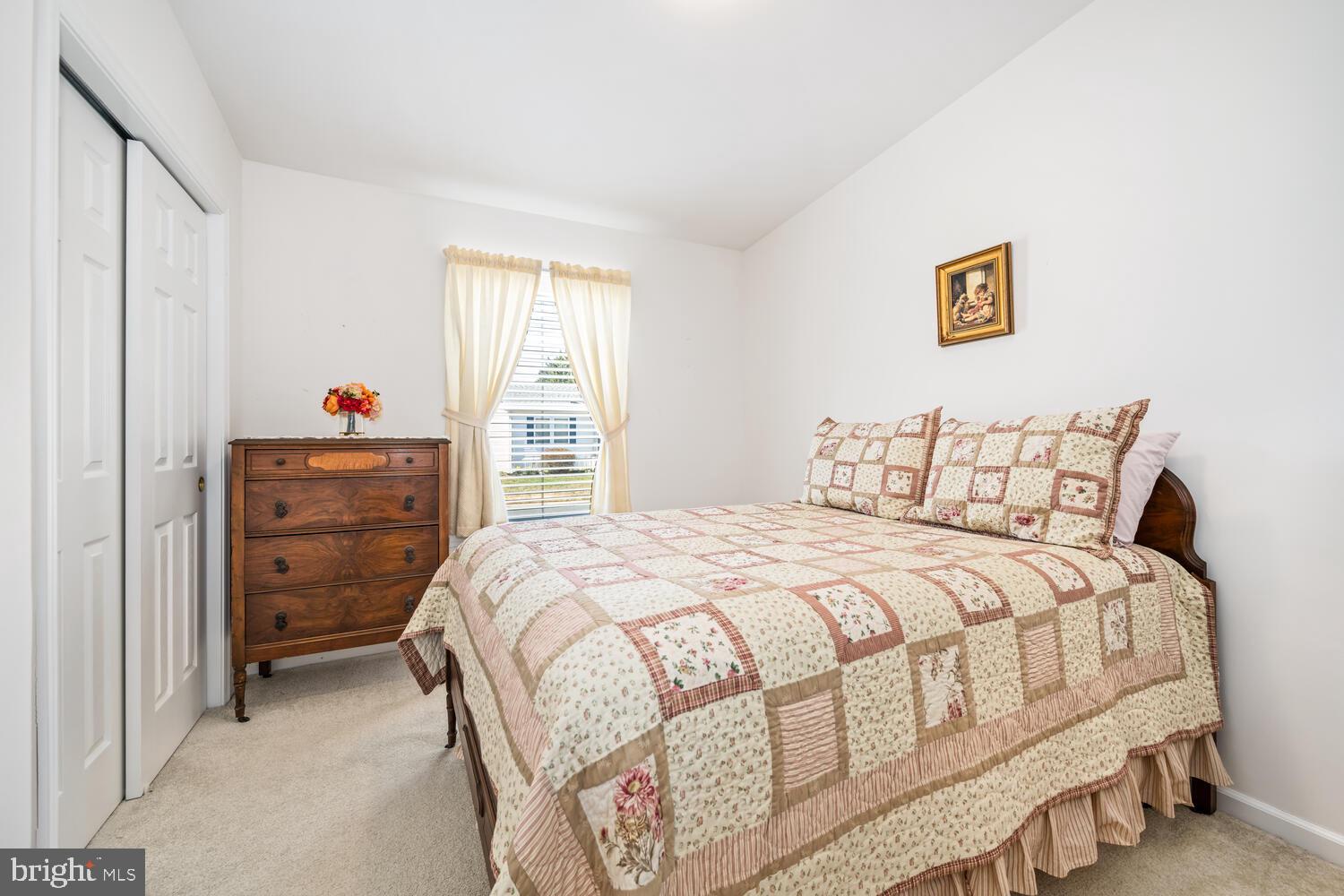 HYDE PARK - Residential