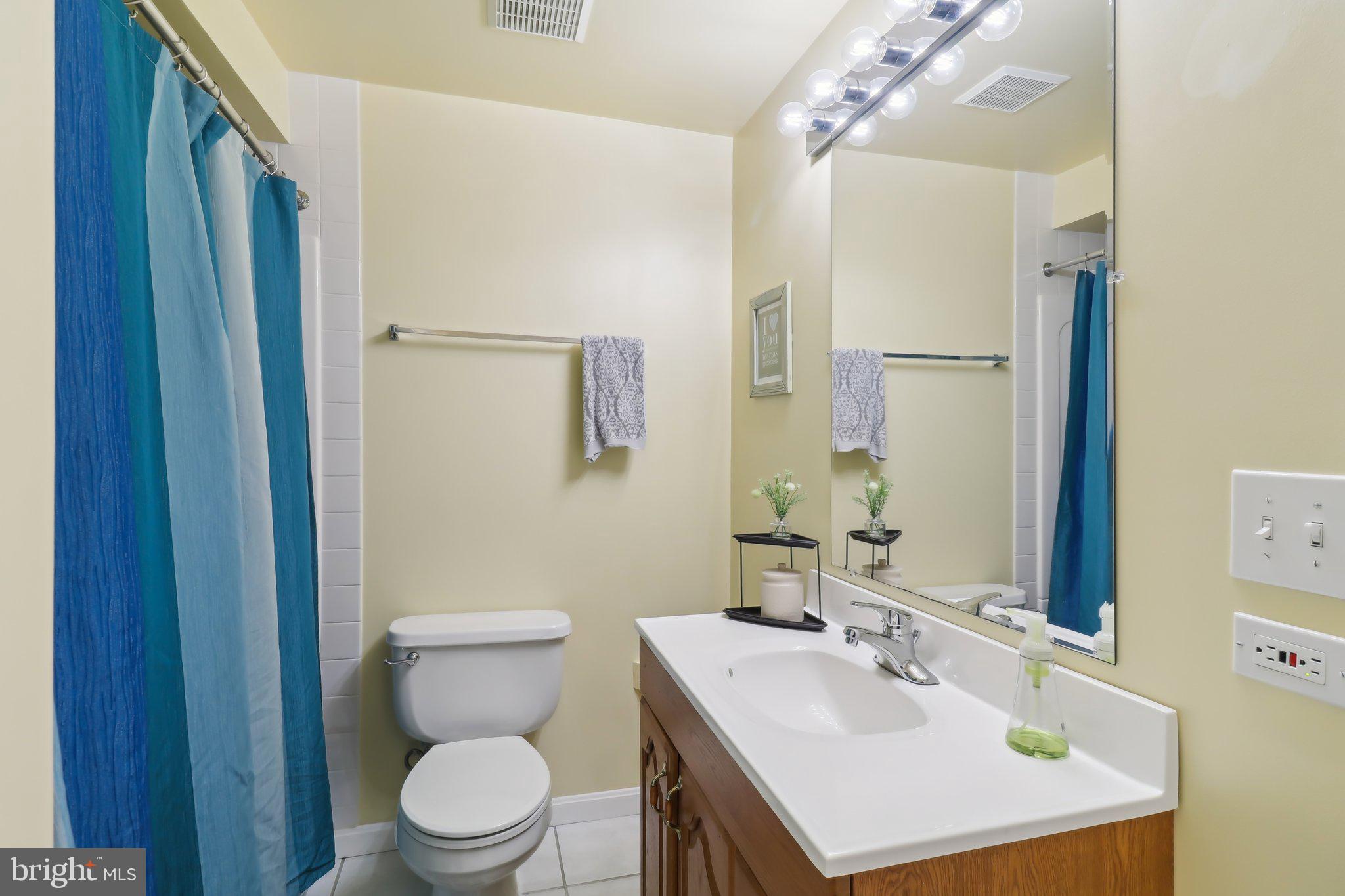 MONTCLAIR - Residential