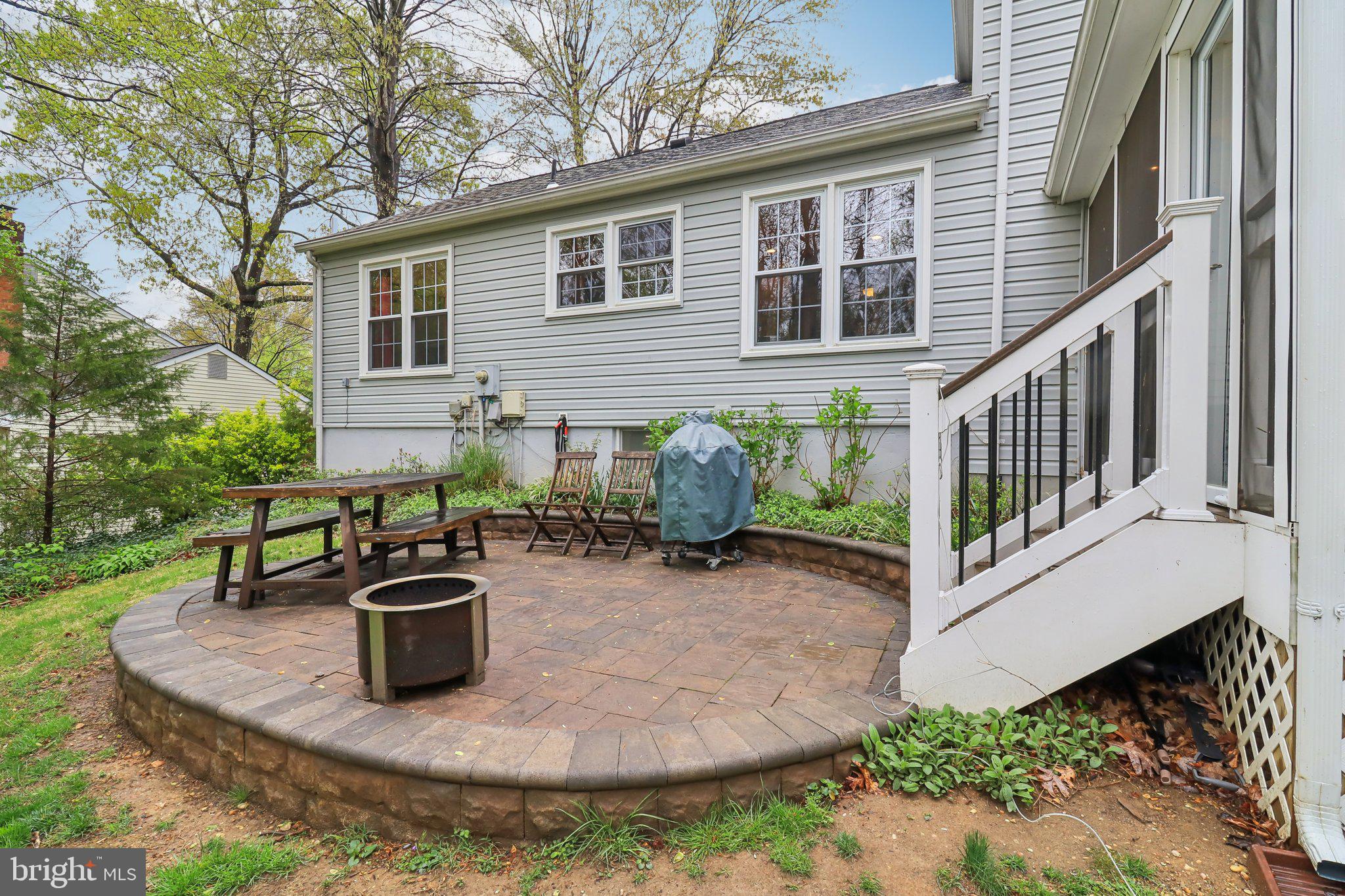 MONTCLAIR - Residential