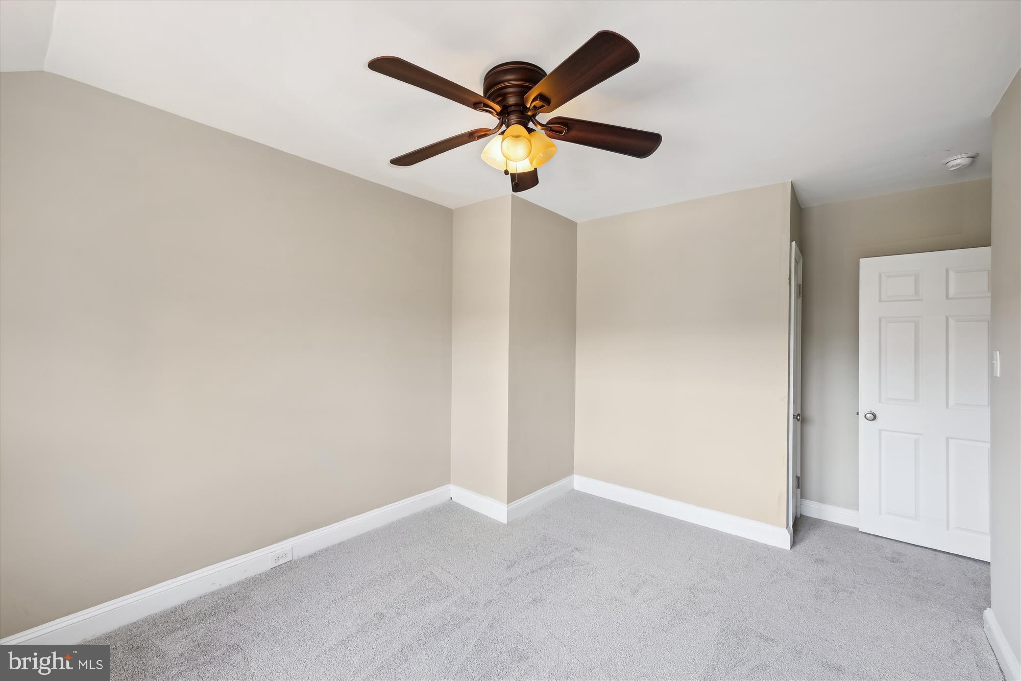 NORTHWOOD - Residential