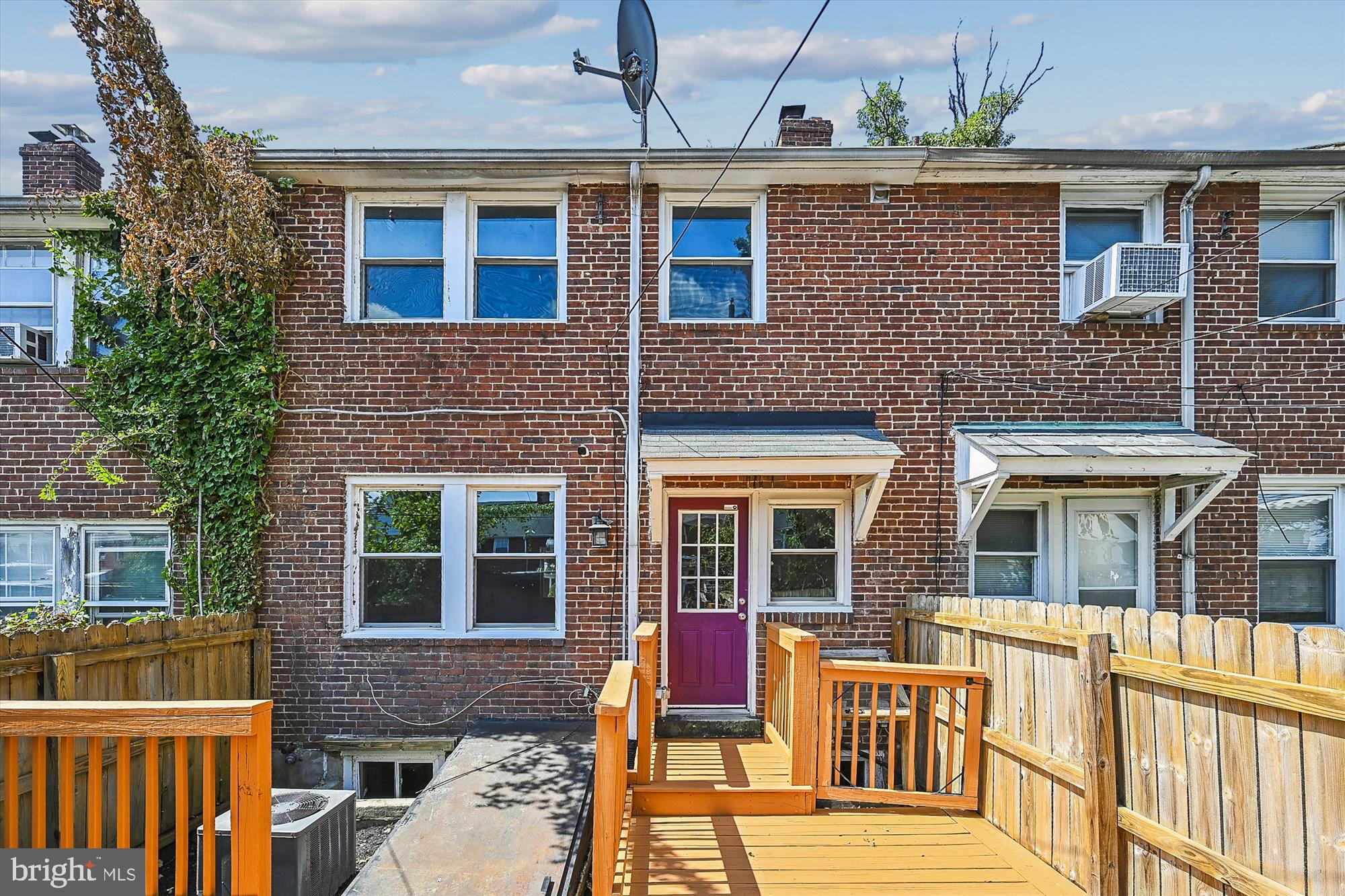 NORTHWOOD - Residential