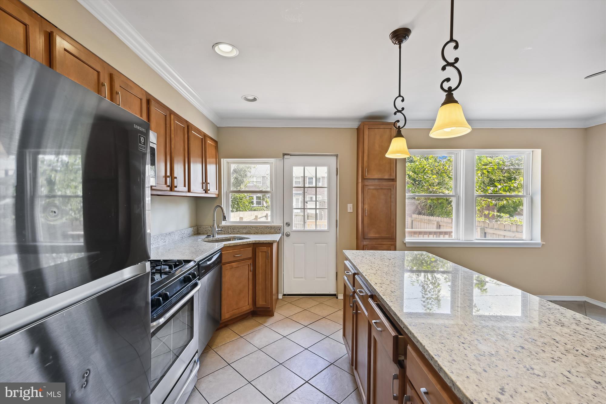 NORTHWOOD - Residential