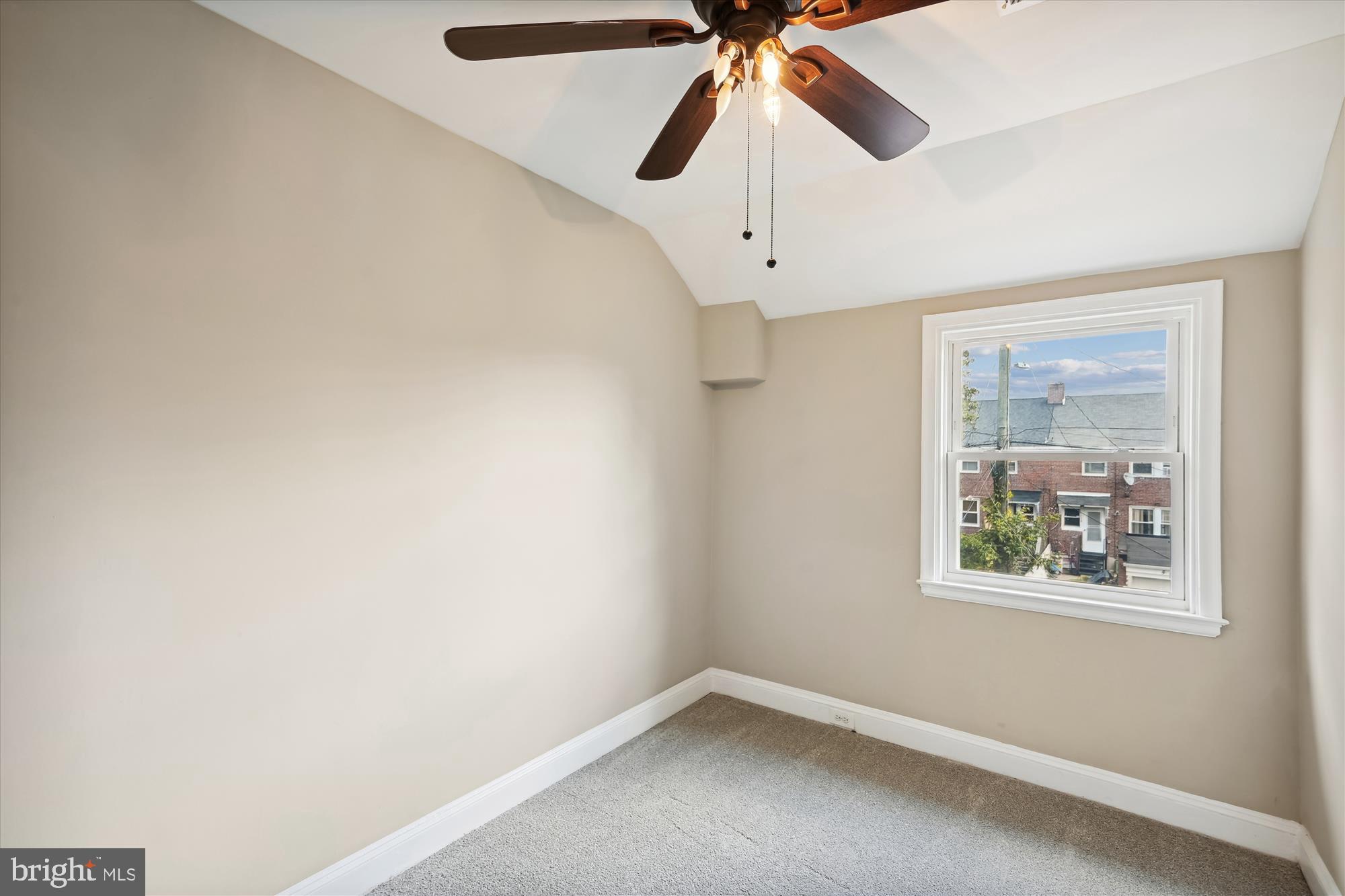 NORTHWOOD - Residential