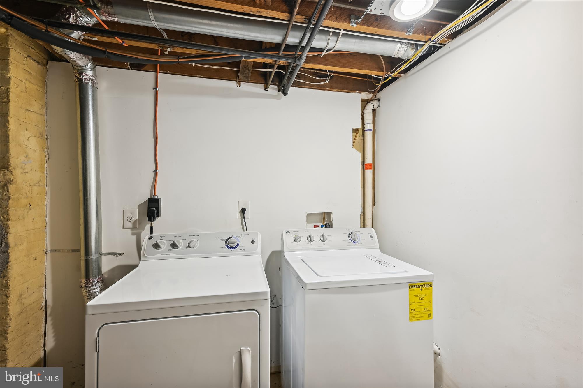 NORTHWOOD - Residential