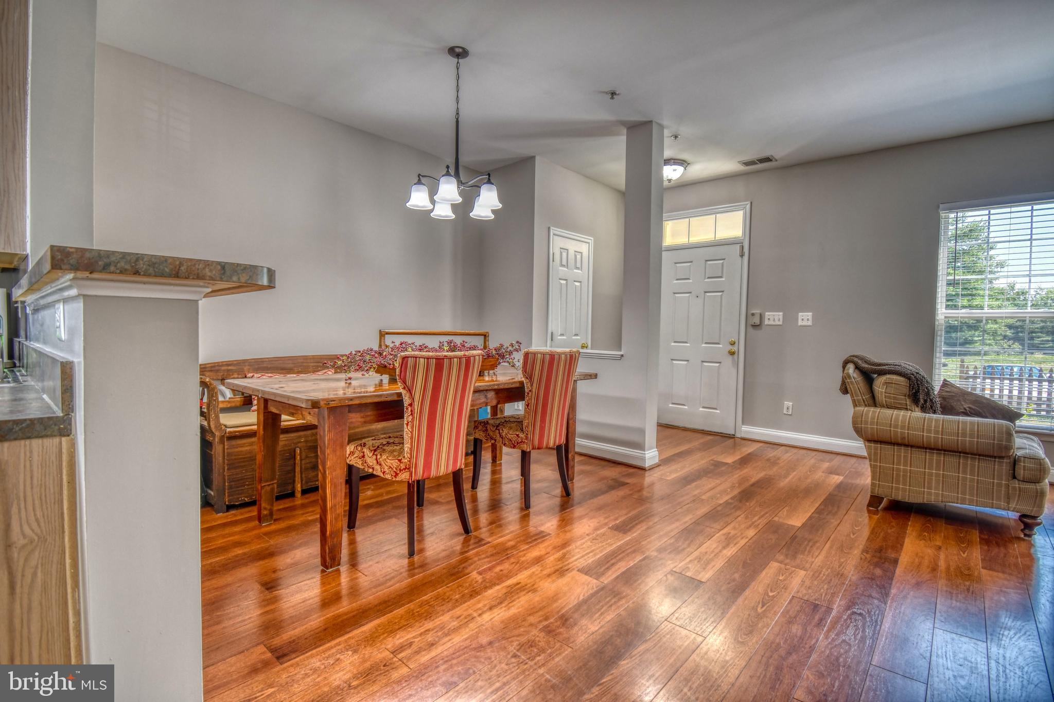 PINEY ORCHARD - Residential