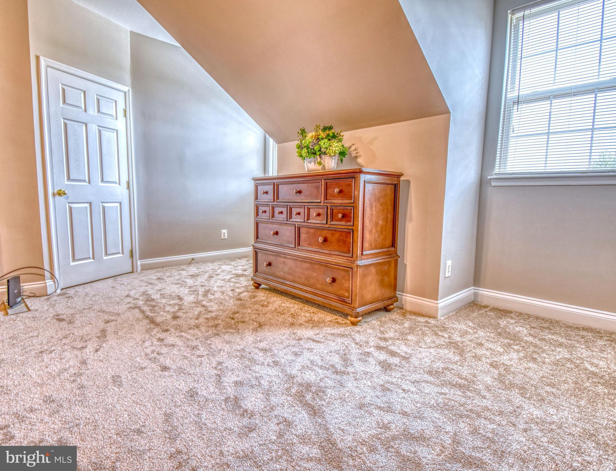 PINEY ORCHARD - Residential