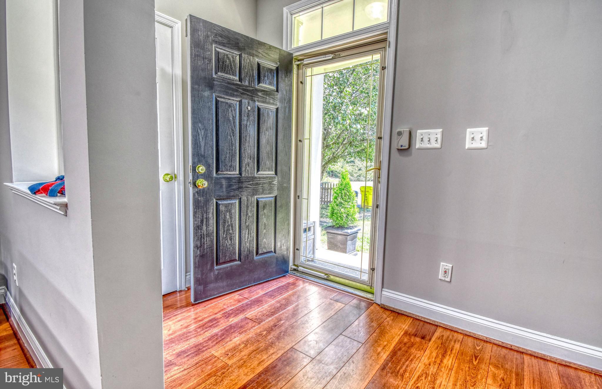 PINEY ORCHARD - Residential