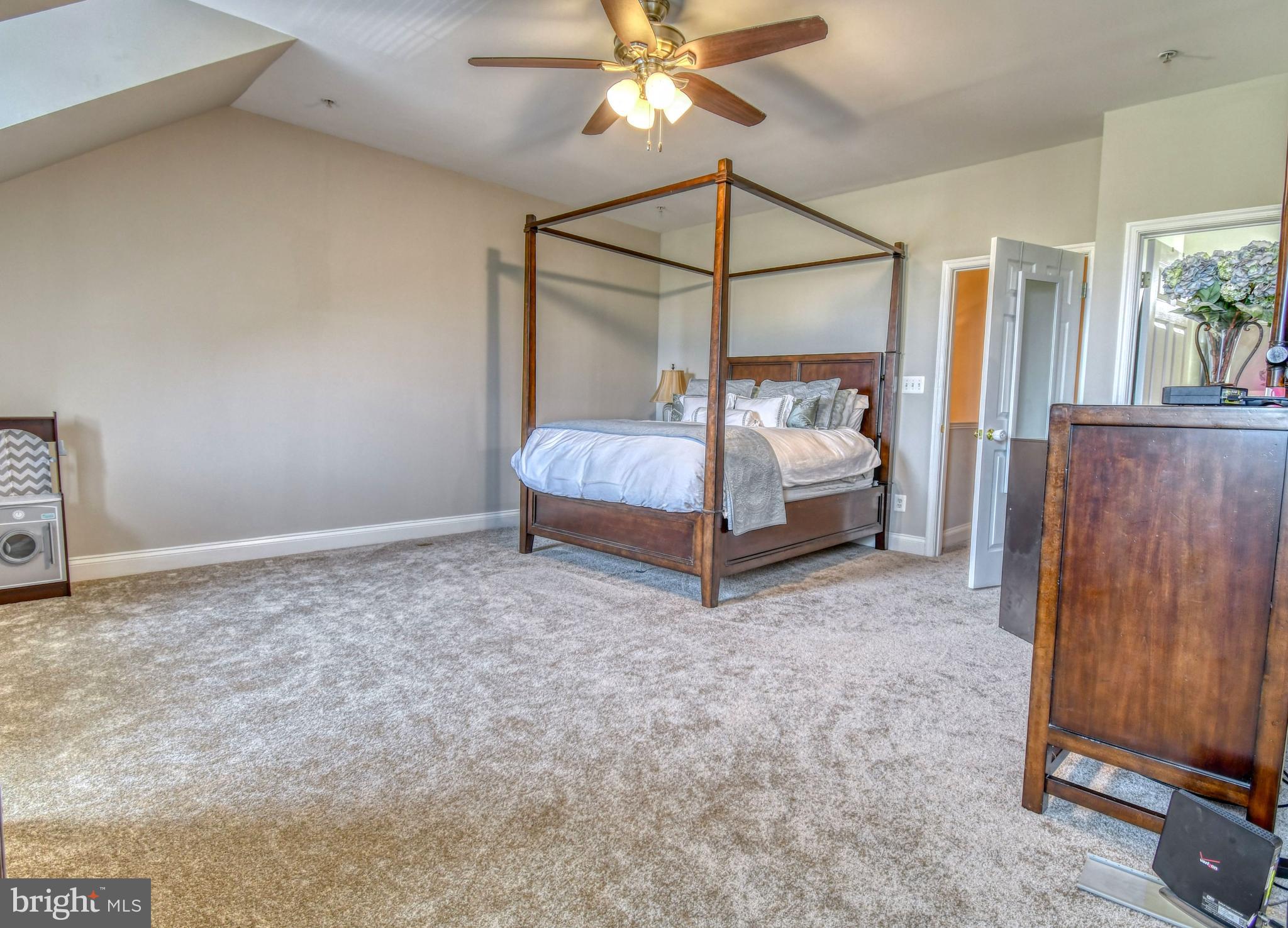 PINEY ORCHARD - Residential