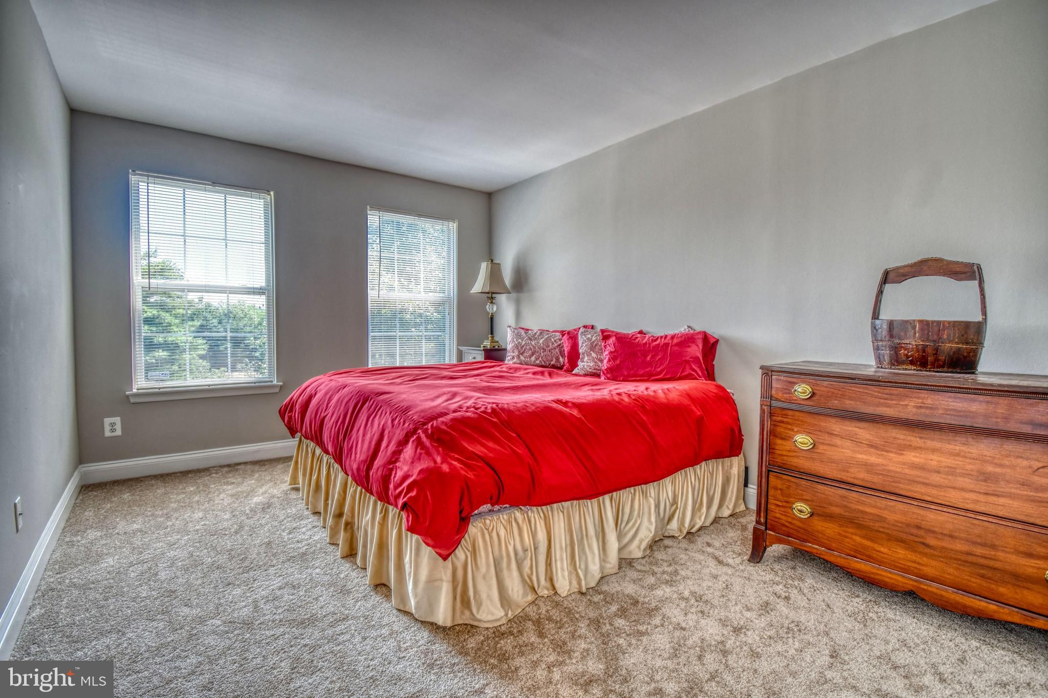 PINEY ORCHARD - Residential