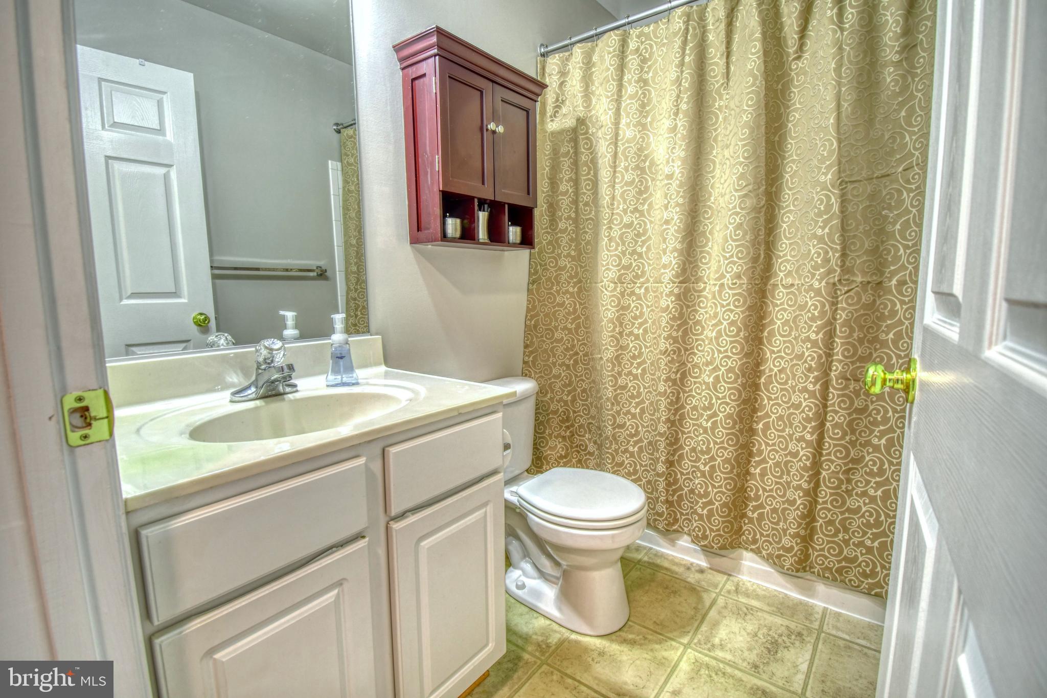 PINEY ORCHARD - Residential