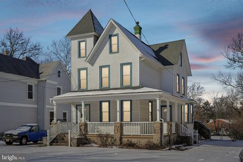 7445 PARK AVENUE PENNSAUKEN NJ 08109