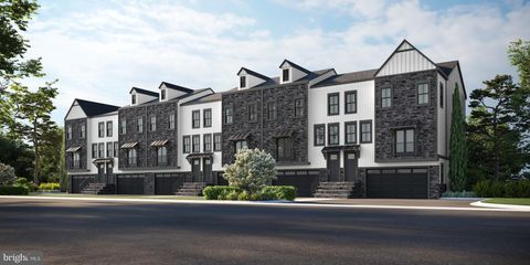 Townhouse For Sale - 1054 Bridge Road #5<br/> CREAMERY, PA 19430