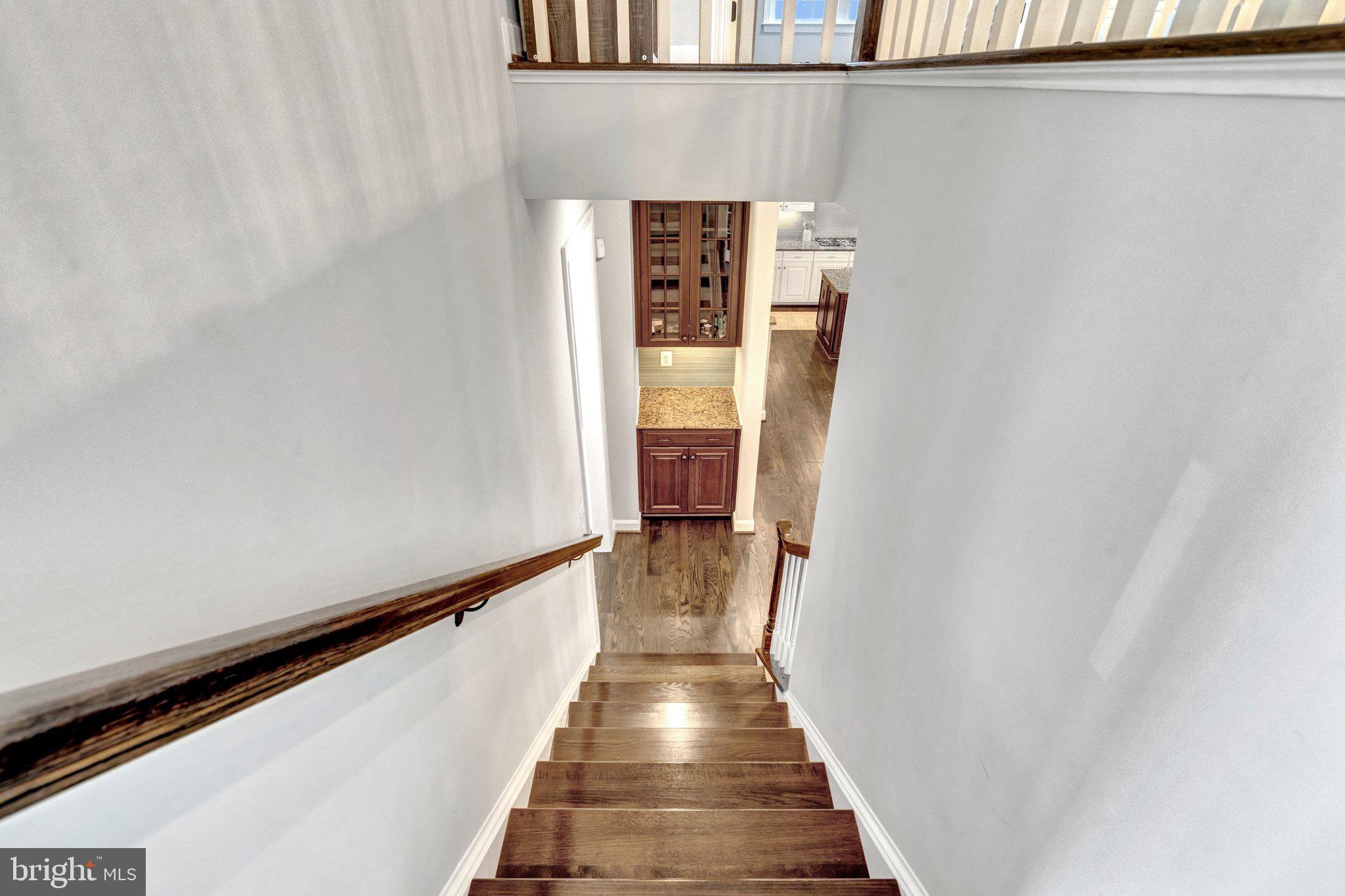 KENSINGTON MANOR - Residential