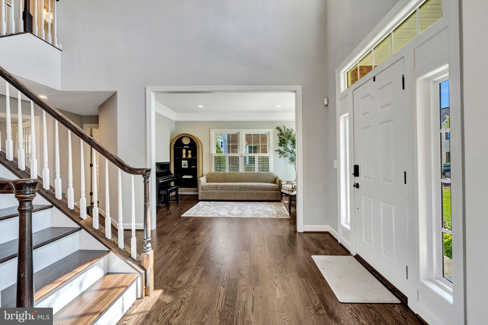 KENSINGTON MANOR - Residential