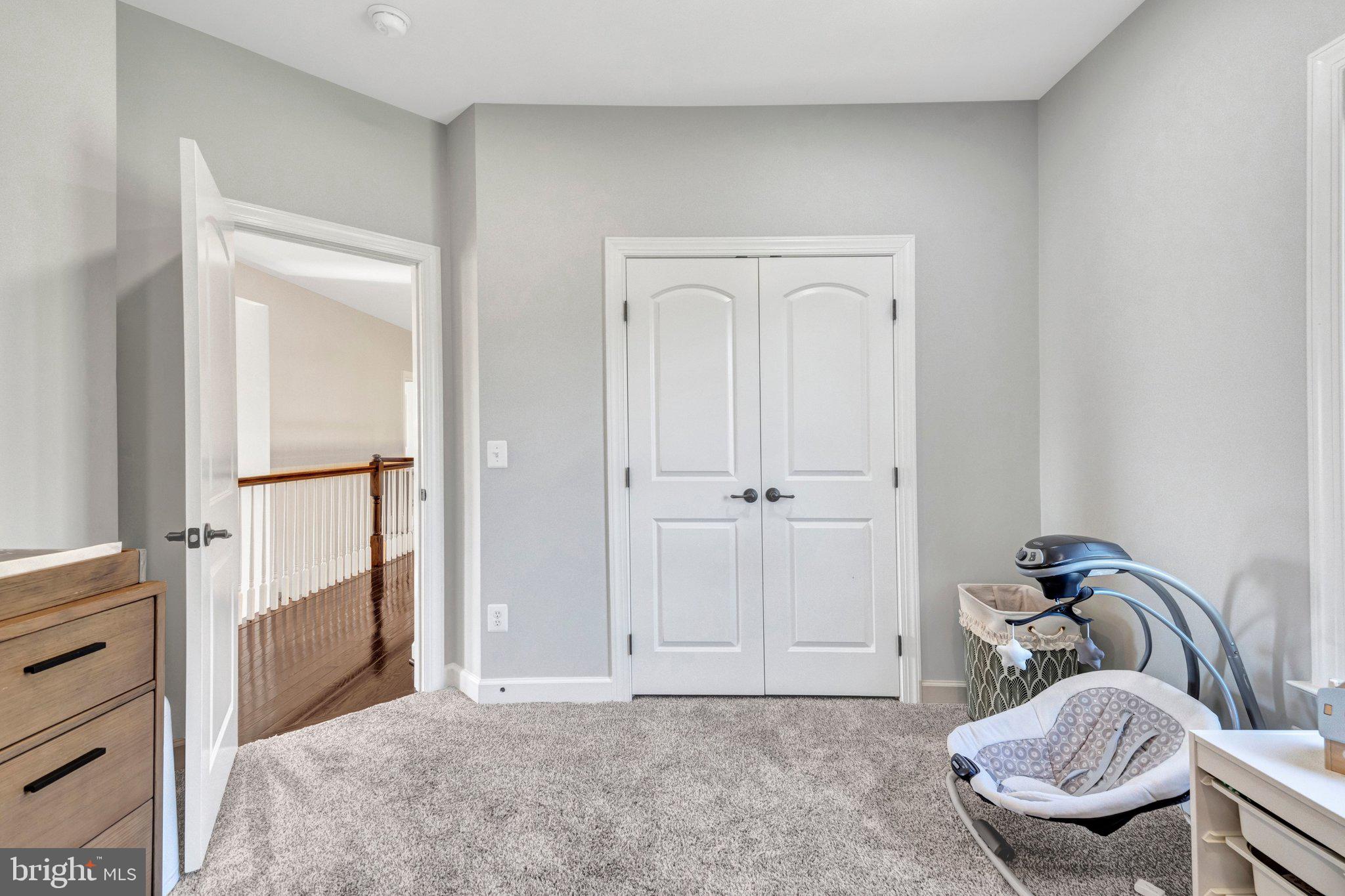KENSINGTON MANOR - Residential