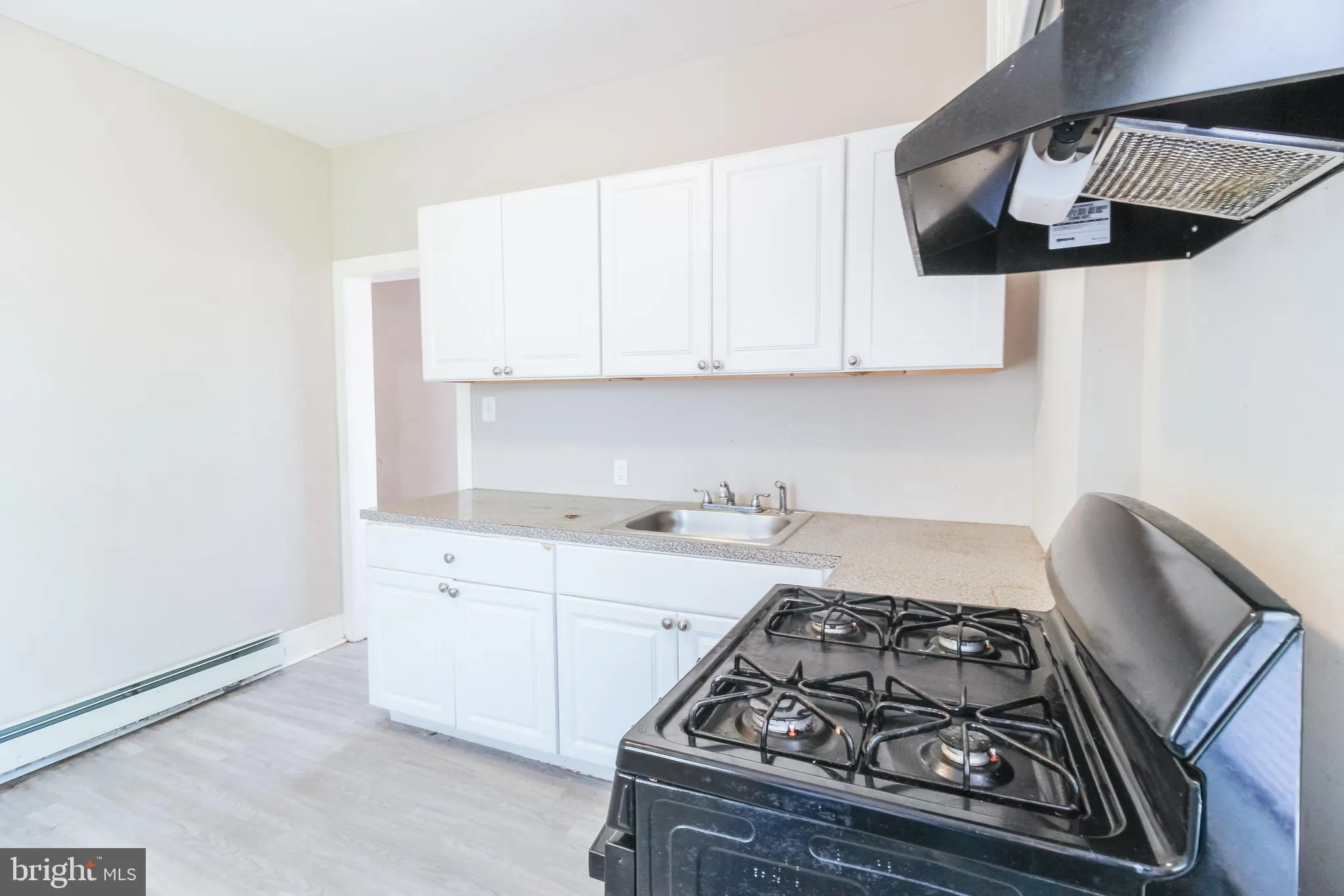 Ewing, New Jersey 08618, United States, 10 Bedrooms Bedrooms, ,Residential,Active,166939