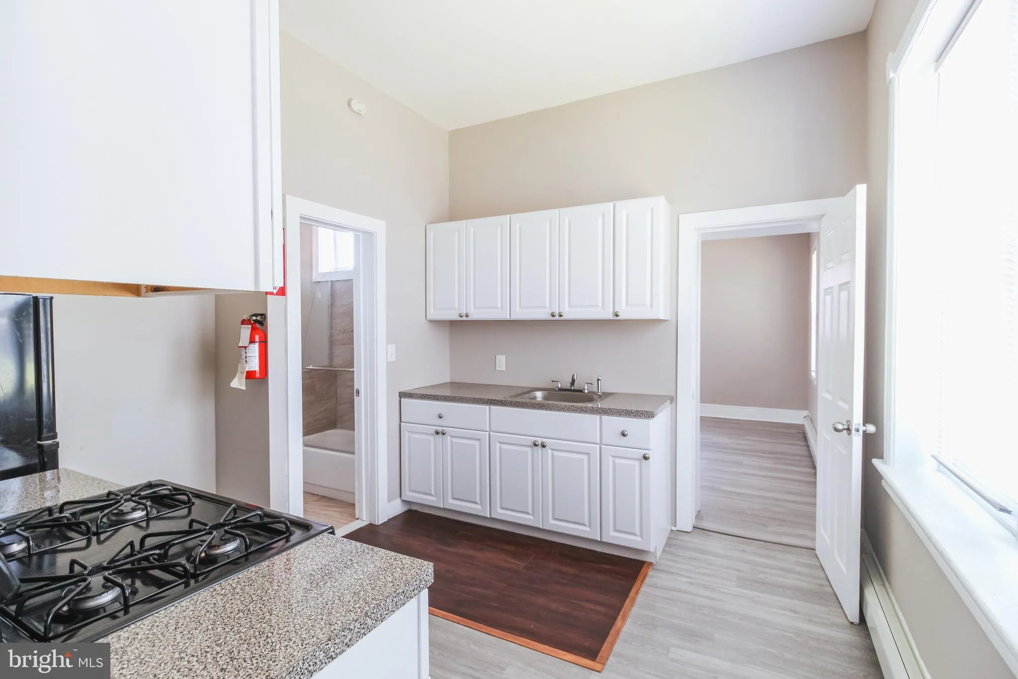 Ewing, New Jersey 08618, United States, 10 Bedrooms Bedrooms, ,Residential,Active,166939