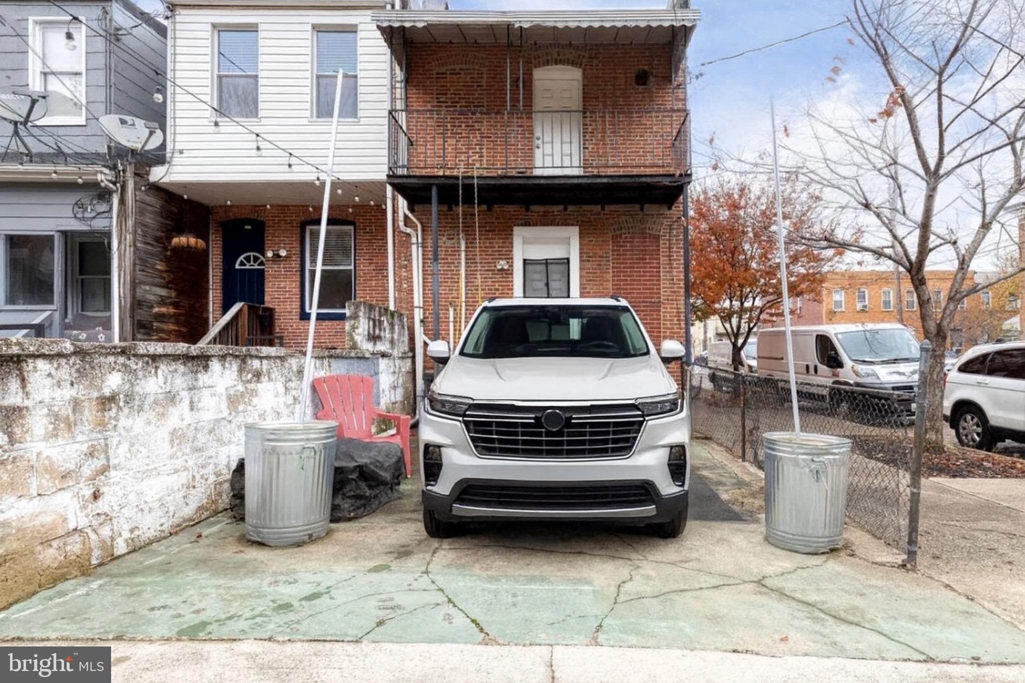 GREEKTOWN - Residential