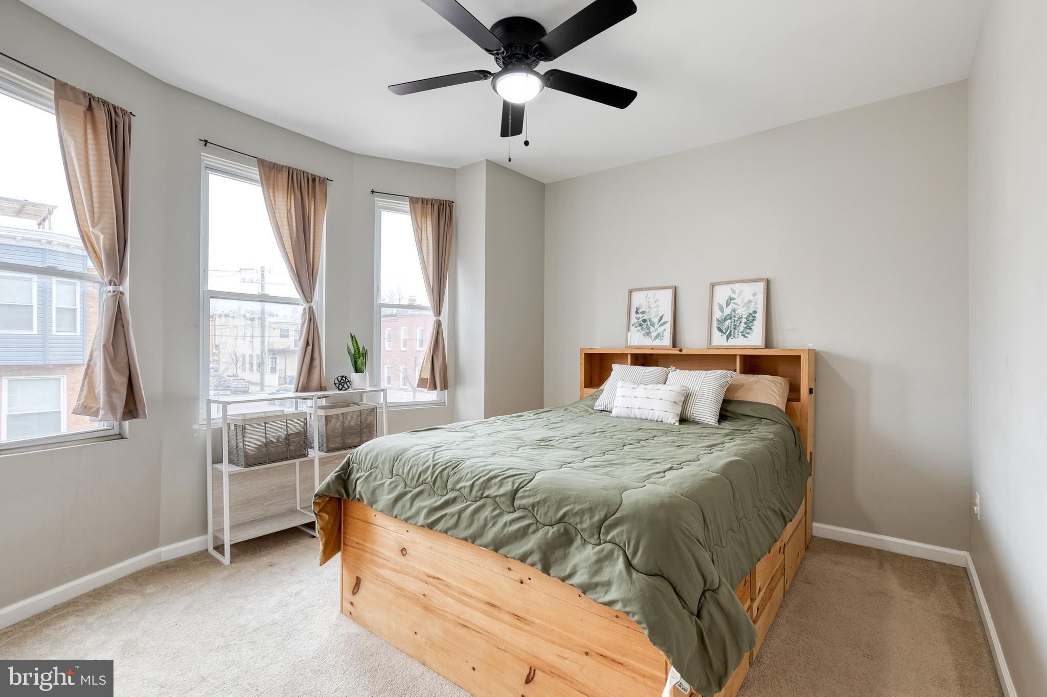 GREEKTOWN - Residential