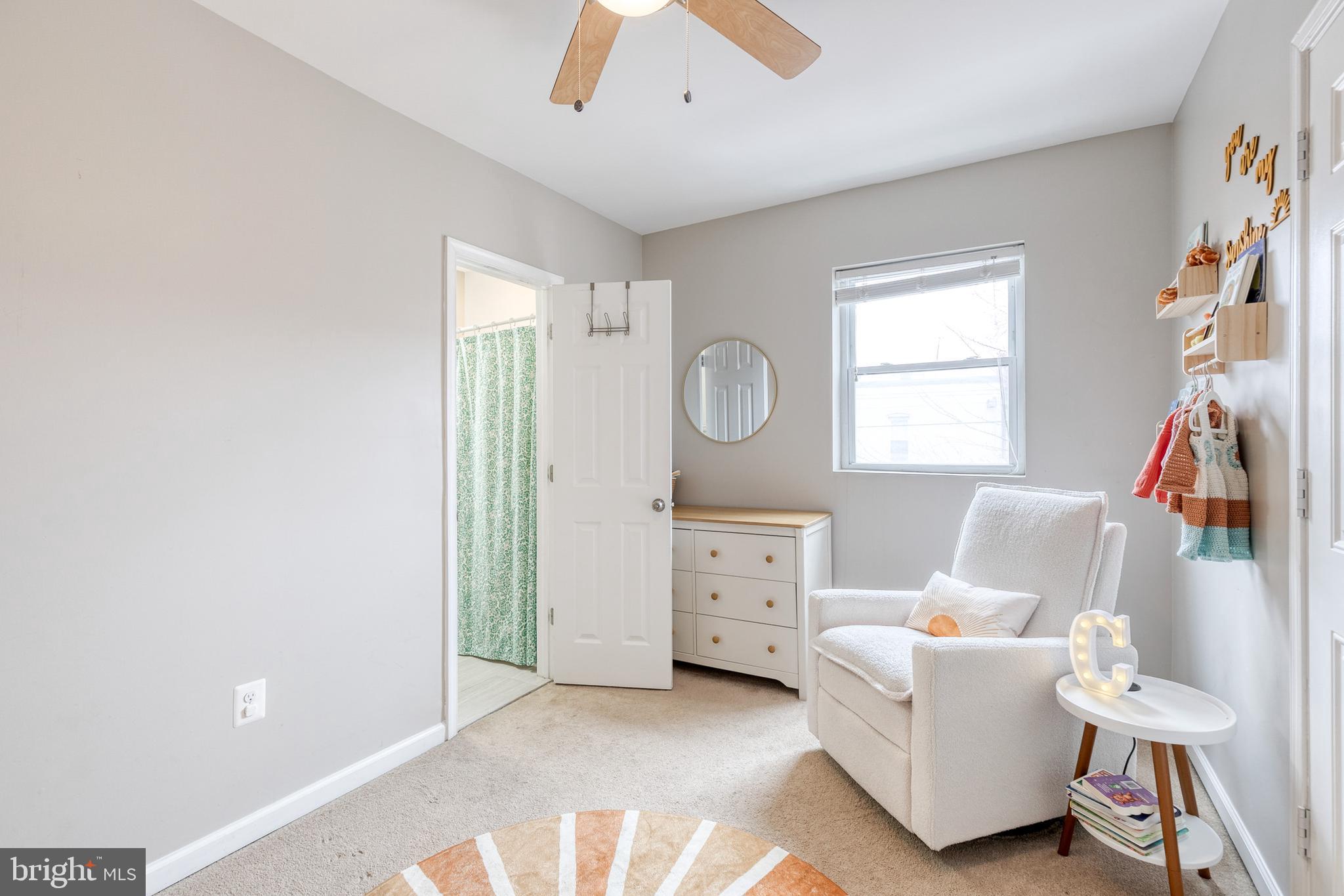 GREEKTOWN - Residential