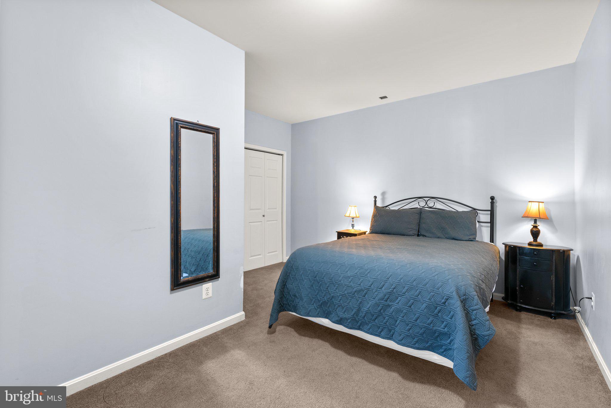 DAMASCUS OUTSIDE - Residential