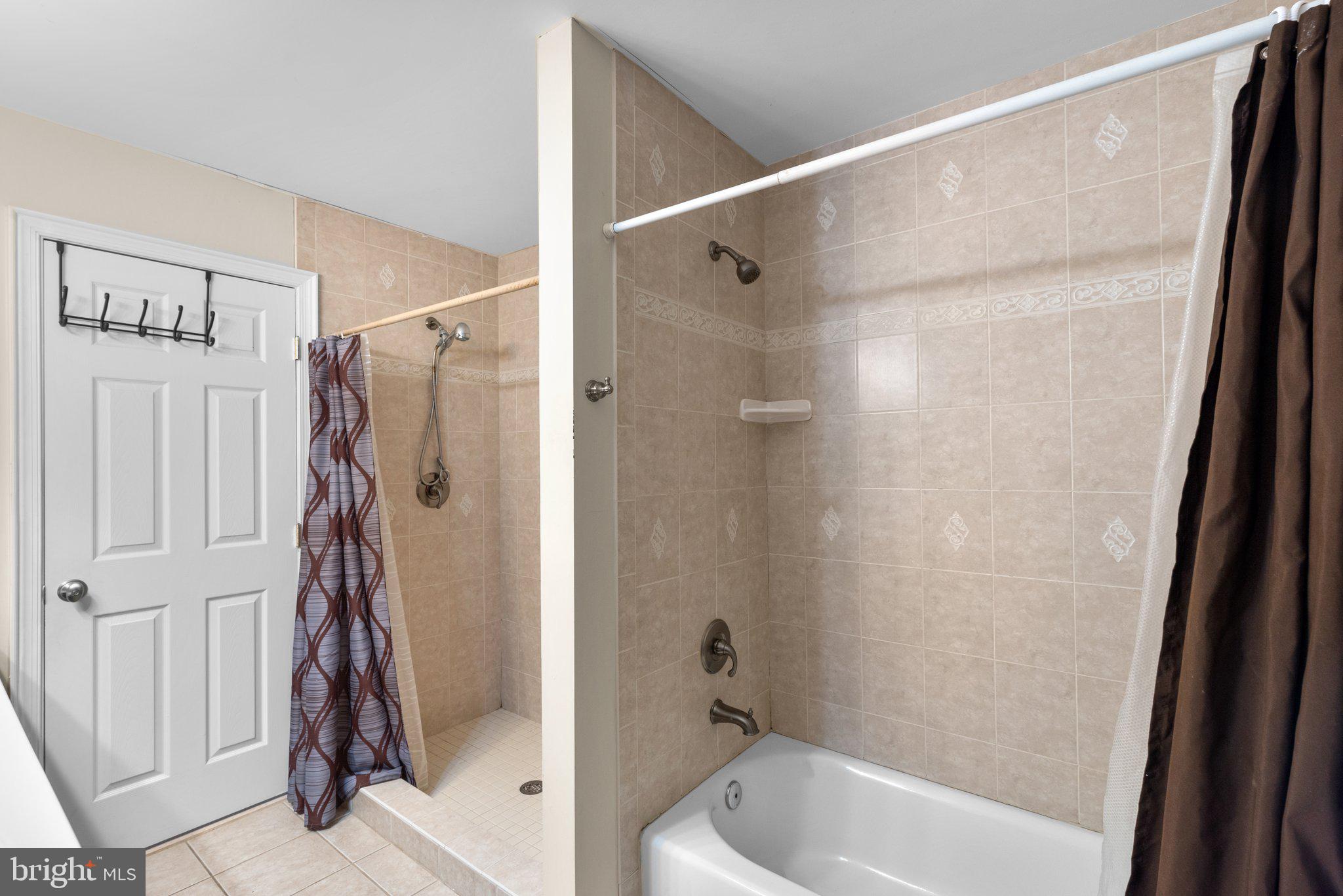 DAMASCUS OUTSIDE - Residential