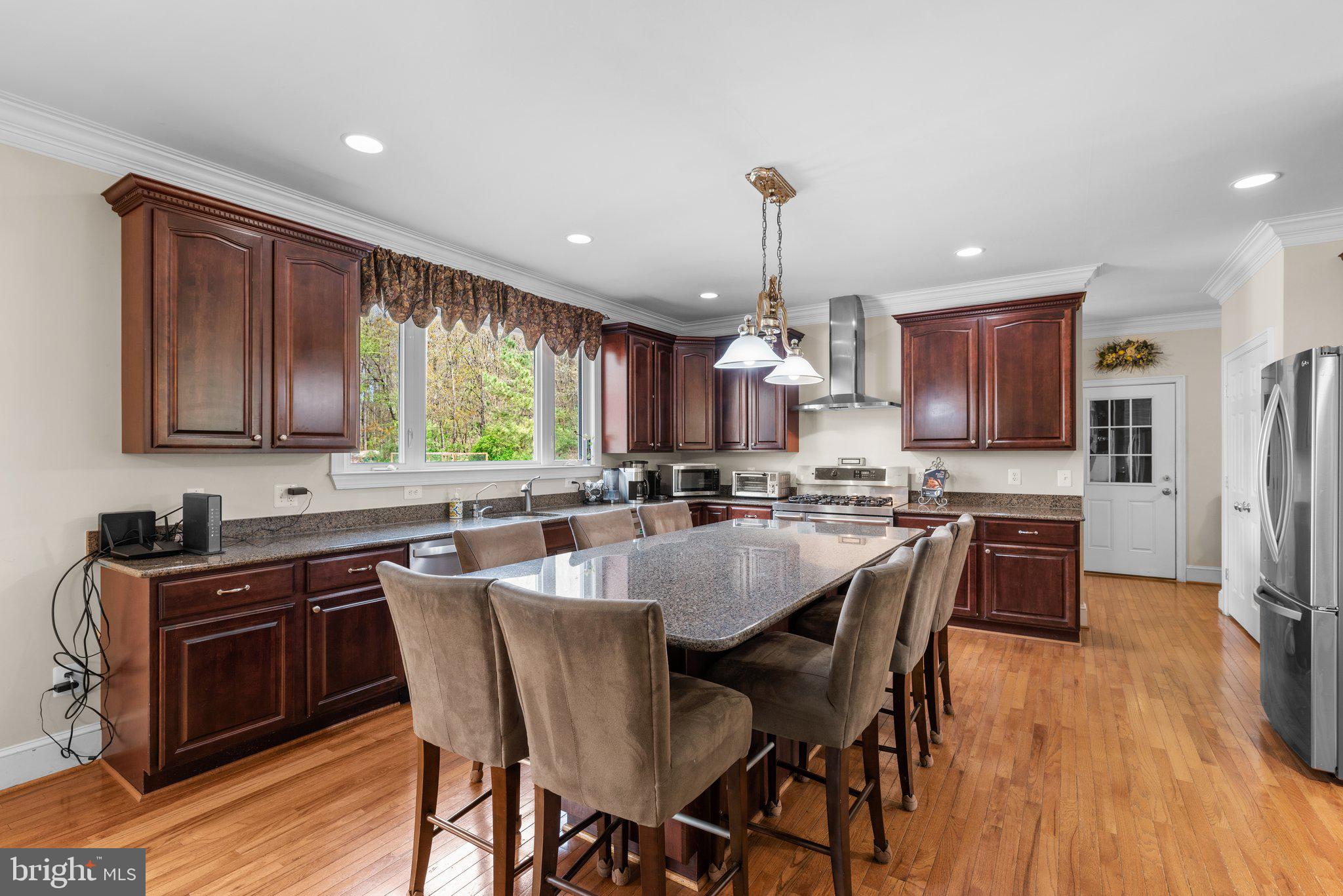 DAMASCUS OUTSIDE - Residential