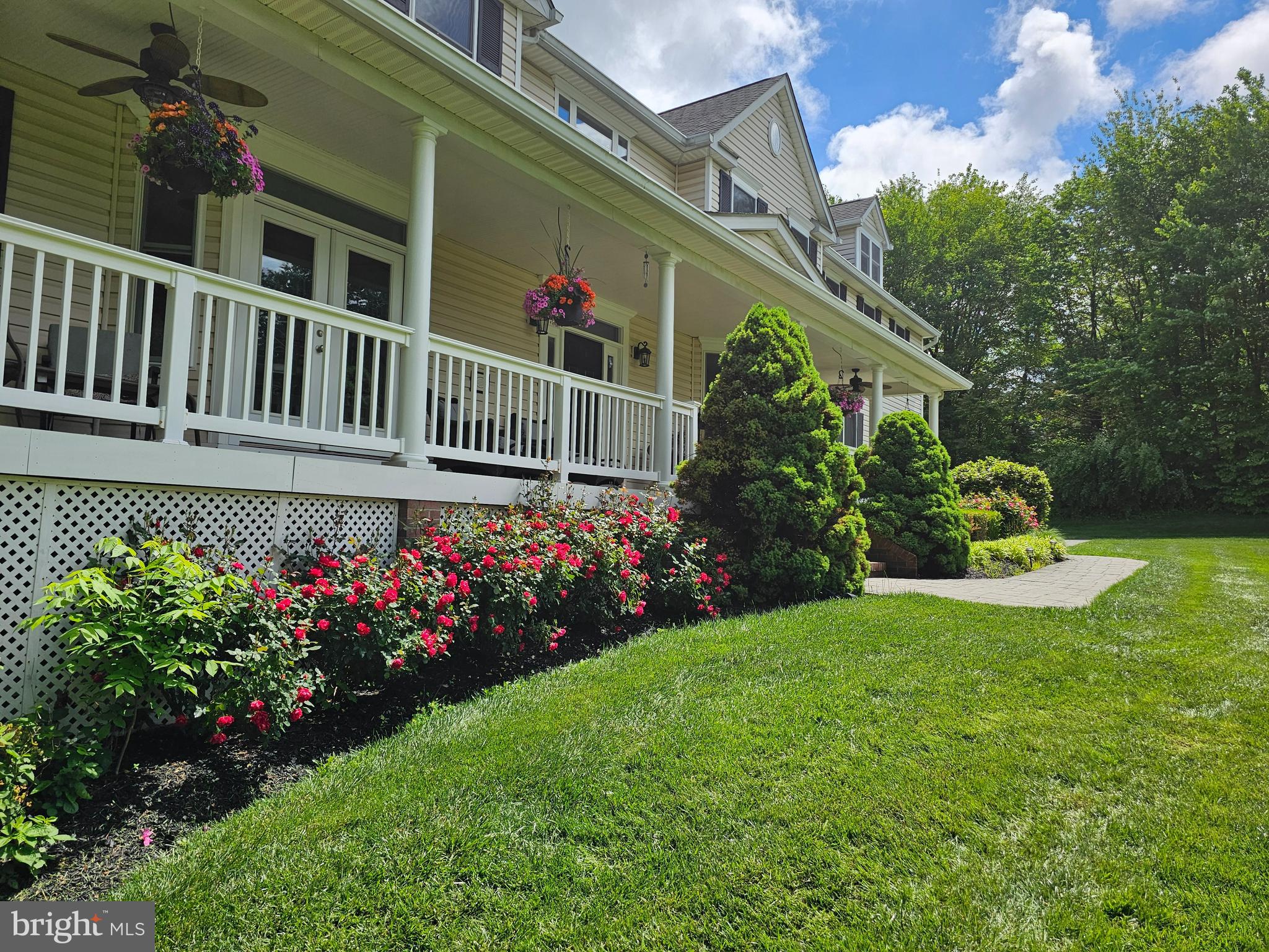 DAMASCUS OUTSIDE - Residential