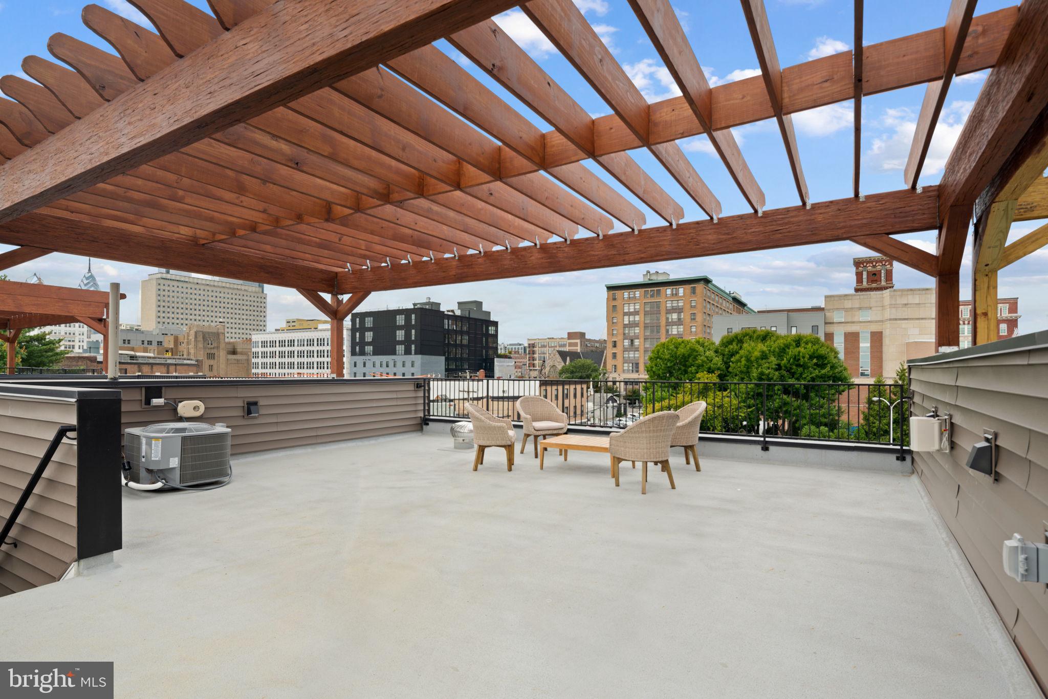 WEST POPLAR - Residential