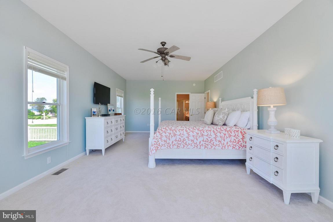 HERON HARBOUR - Residential