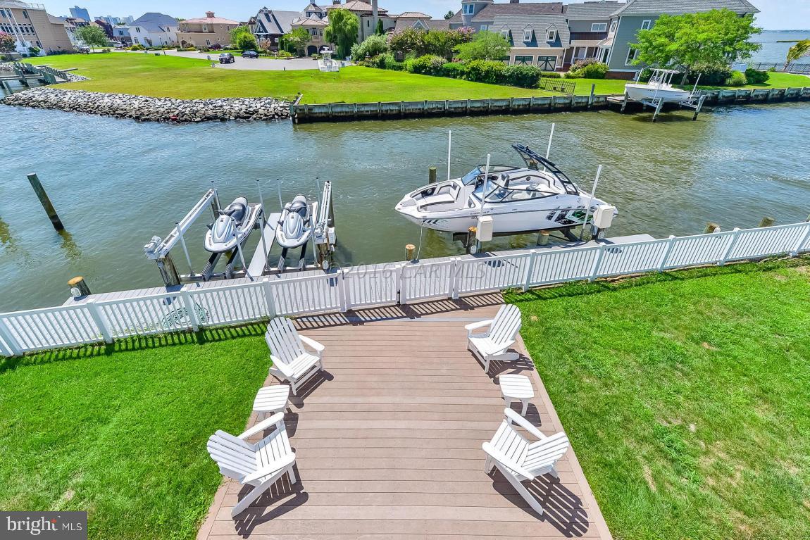 HERON HARBOUR - Residential