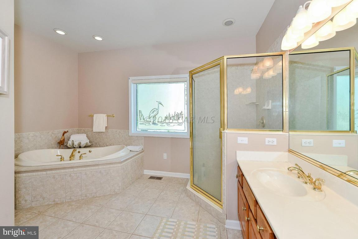 HERON HARBOUR - Residential