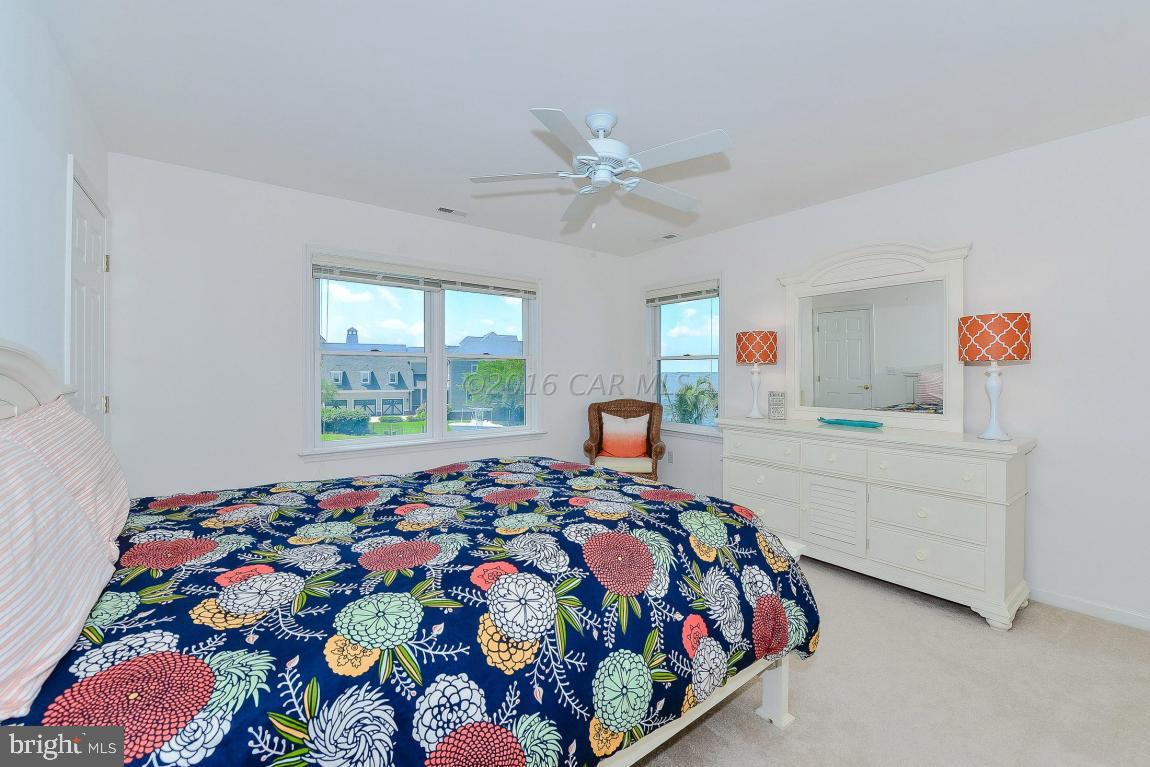 HERON HARBOUR - Residential