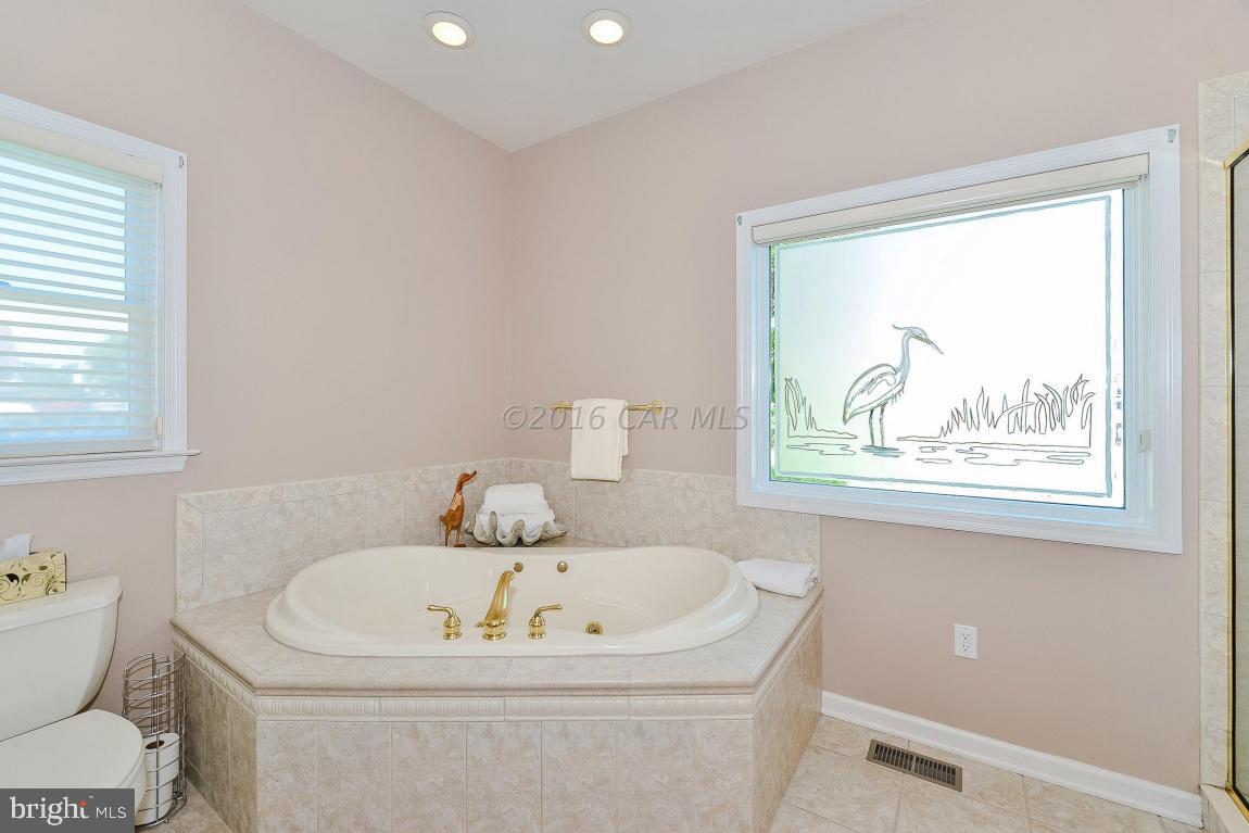 HERON HARBOUR - Residential