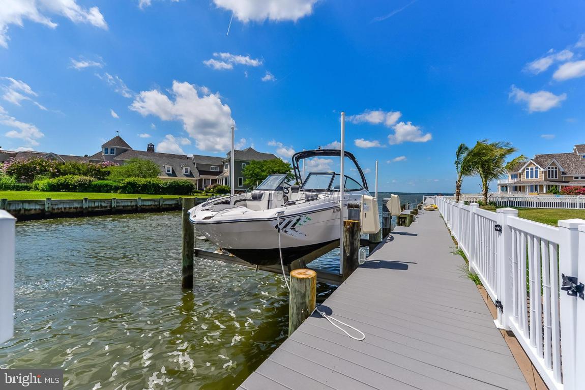 HERON HARBOUR - Residential