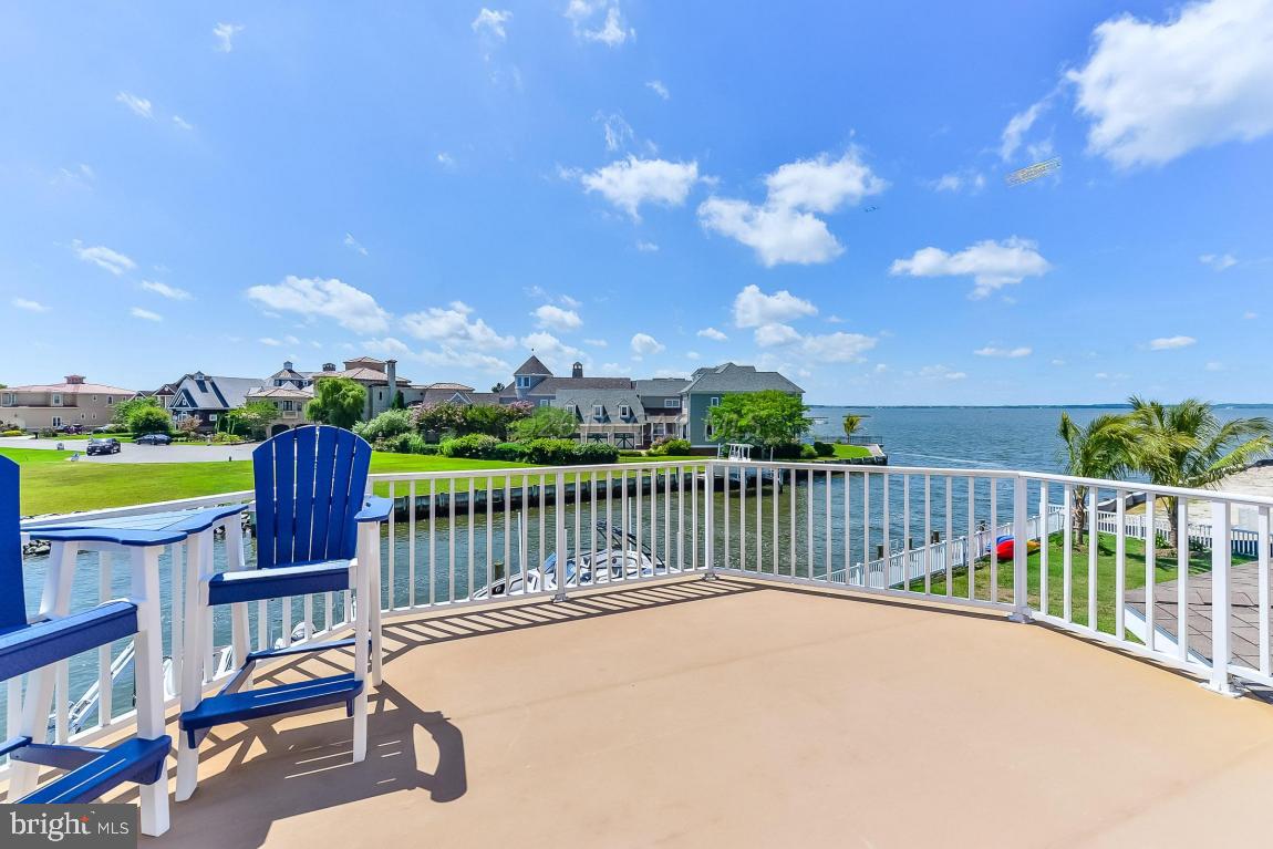 HERON HARBOUR - Residential