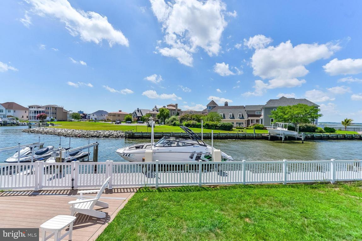 HERON HARBOUR - Residential