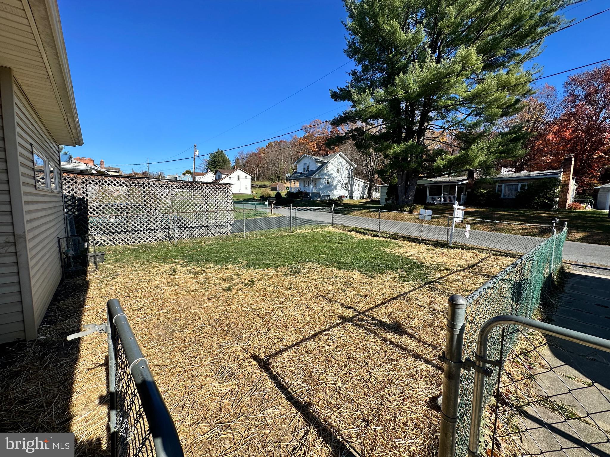 BEL AIR - Residential